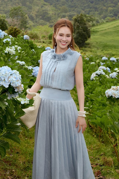 Sixdo Blue - Grey 3D Flower Organza Blouse